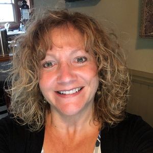 Meet your Posher, Tina